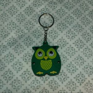 (Free w/ Bundle) Earbud Wrap Keychain